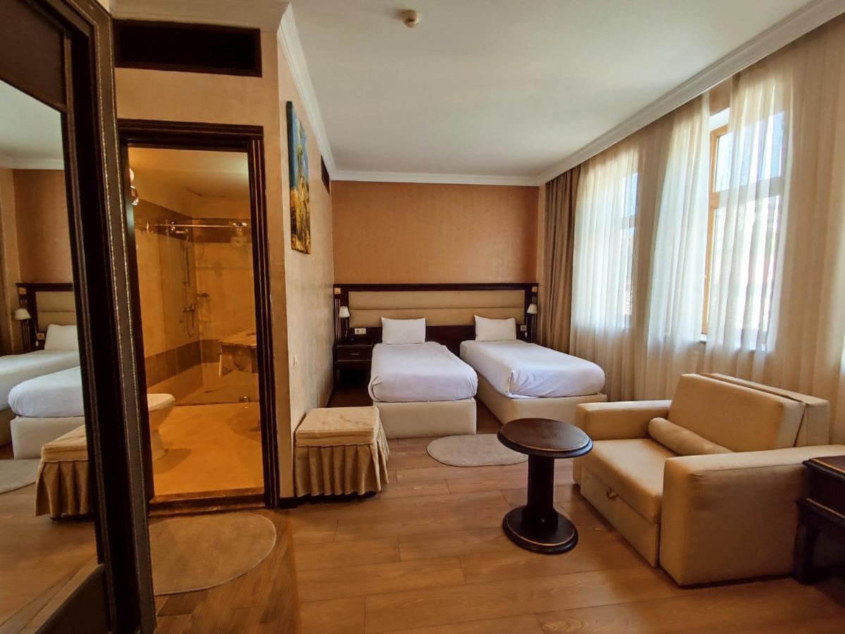 Smith'S Boutique Hotel บากู ภายนอก รูปภาพ